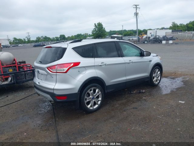 Photo 3 VIN: 1FMCU9GXXGUA53814 - FORD ESCAPE 