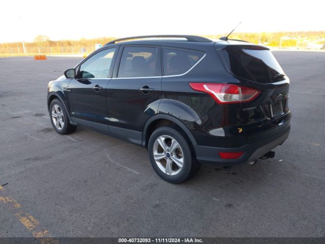 Photo 2 VIN: 1FMCU9GXXGUB92244 - FORD ESCAPE 