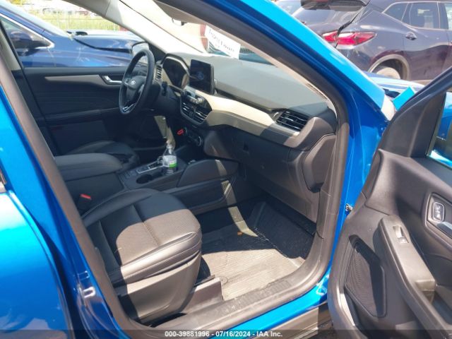 Photo 4 VIN: 1FMCU9H63MUA09199 - FORD ESCAPE 