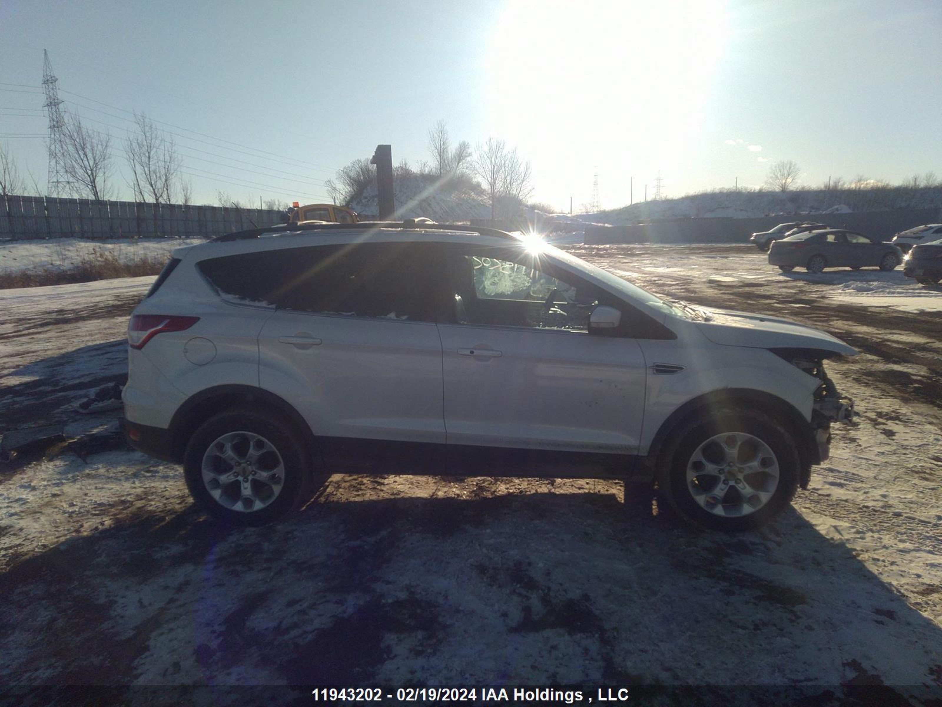 Photo 13 VIN: 1FMCU9H90DUB86383 - FORD ESCAPE 