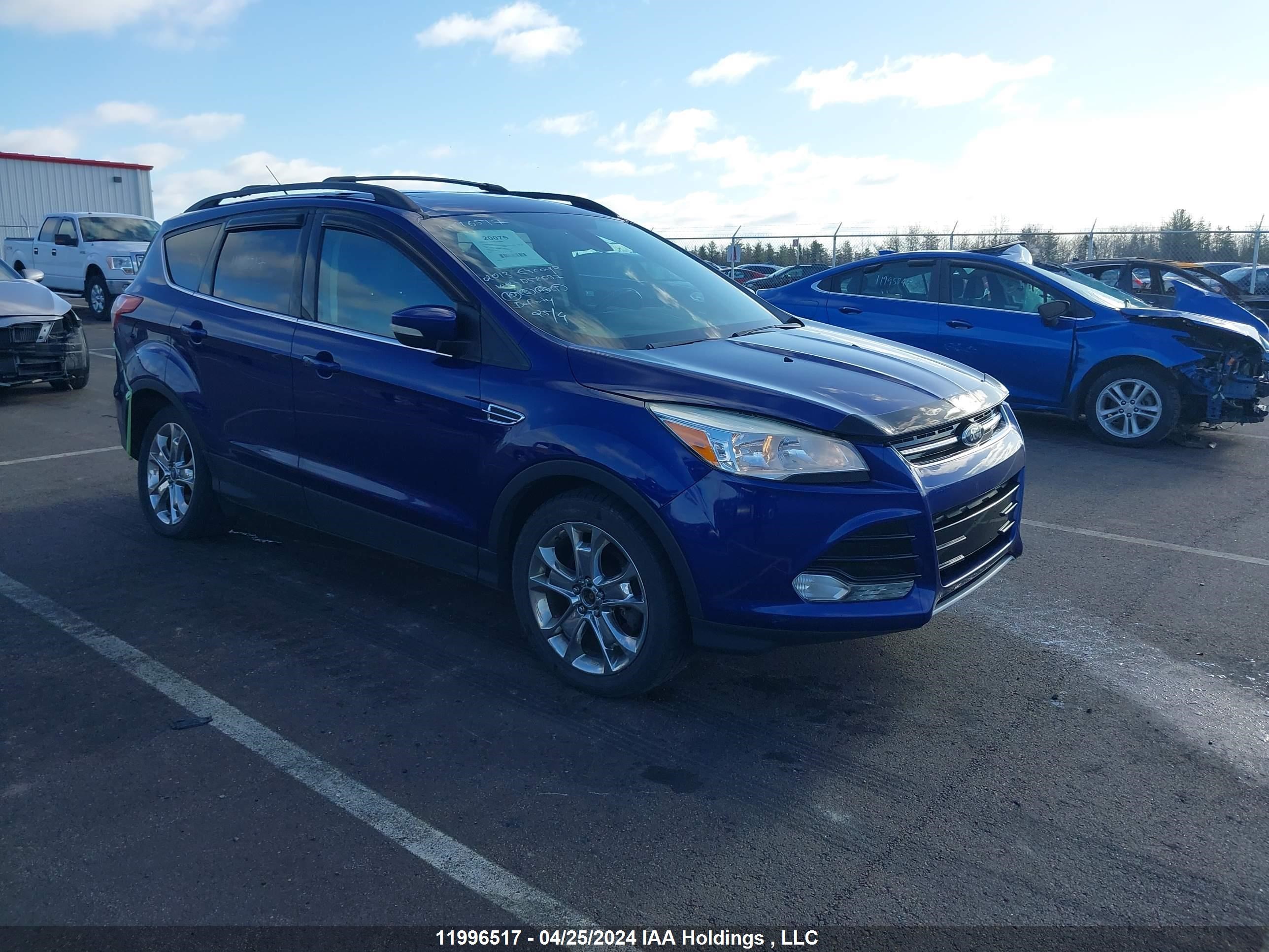 Photo 0 VIN: 1FMCU9H90DUD58637 - FORD ESCAPE 