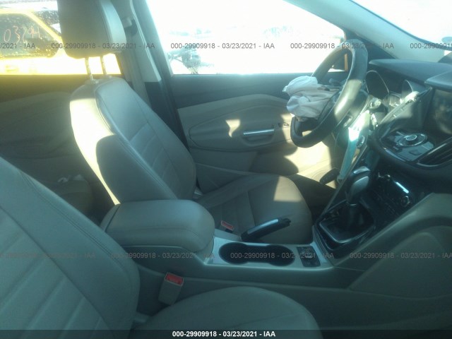 Photo 4 VIN: 1FMCU9H92DUA86253 - FORD ESCAPE 