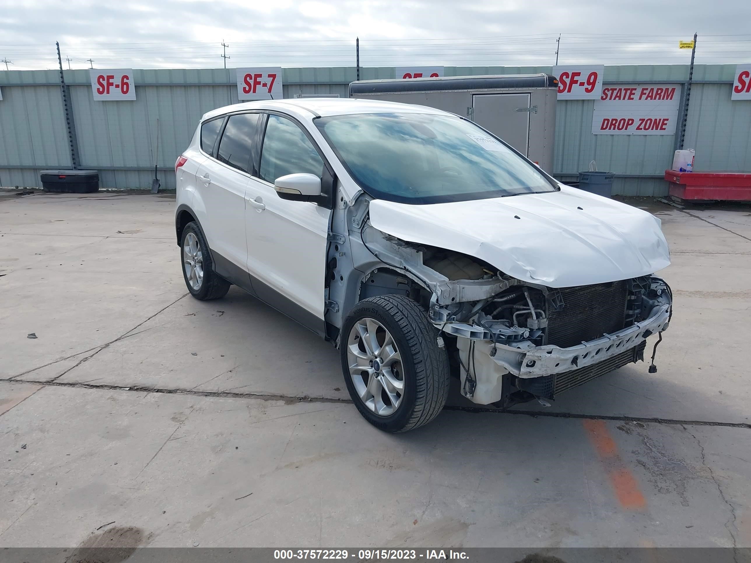 Photo 0 VIN: 1FMCU9H93DUA07592 - FORD ESCAPE 