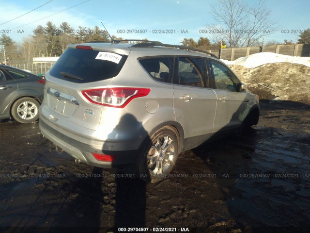 Photo 3 VIN: 1FMCU9H96DUA04962 - FORD ESCAPE 