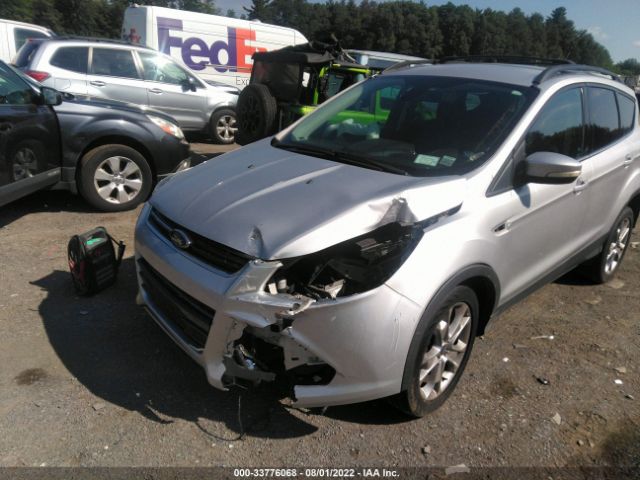 Photo 5 VIN: 1FMCU9H96DUD05229 - FORD ESCAPE 