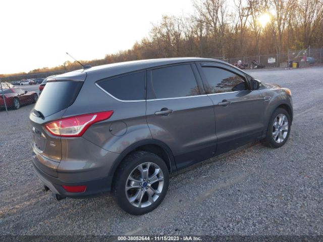 Photo 3 VIN: 1FMCU9H98DUA81218 - FORD ESCAPE 