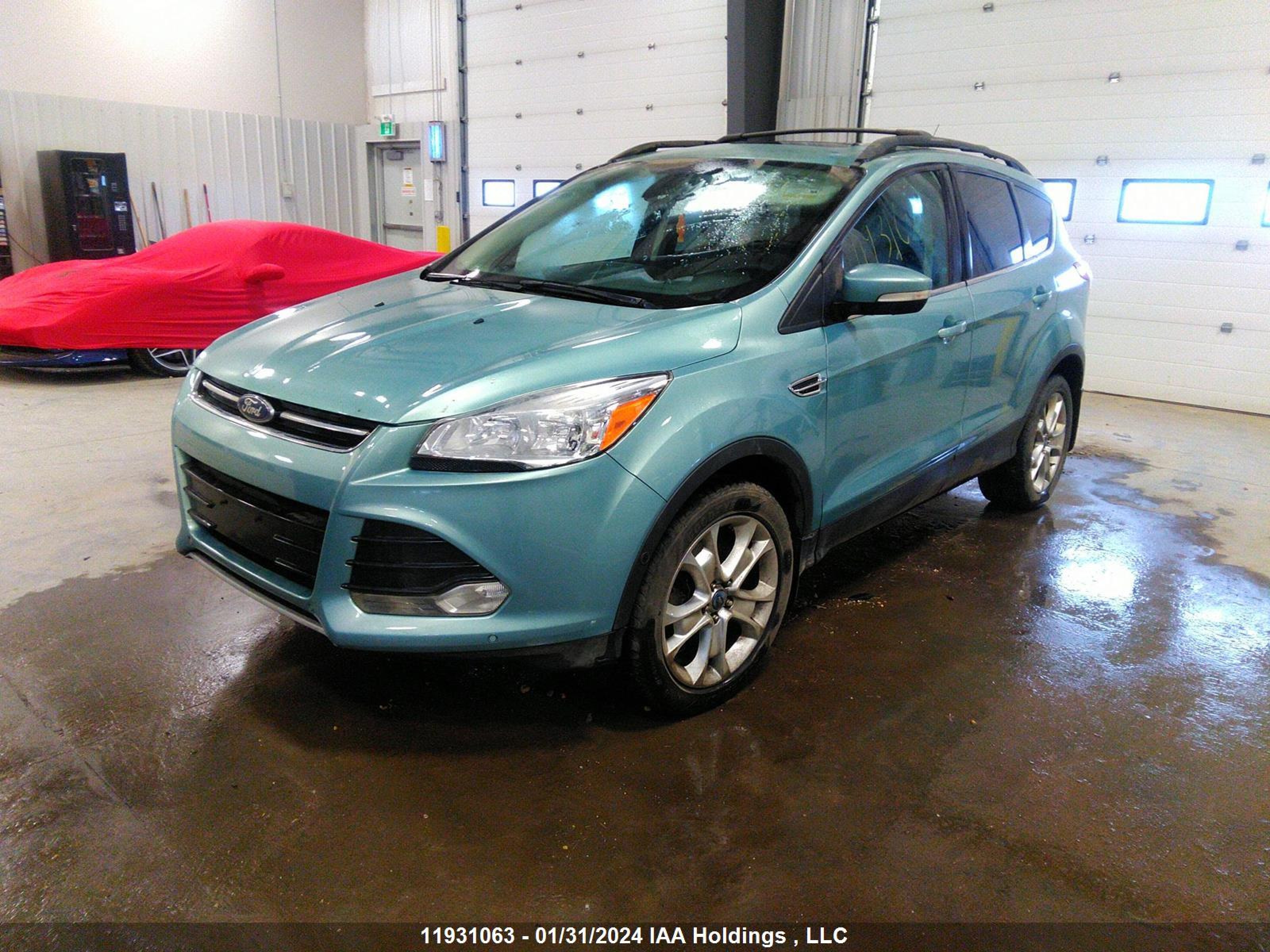 Photo 1 VIN: 1FMCU9H98DUC81676 - FORD ESCAPE 