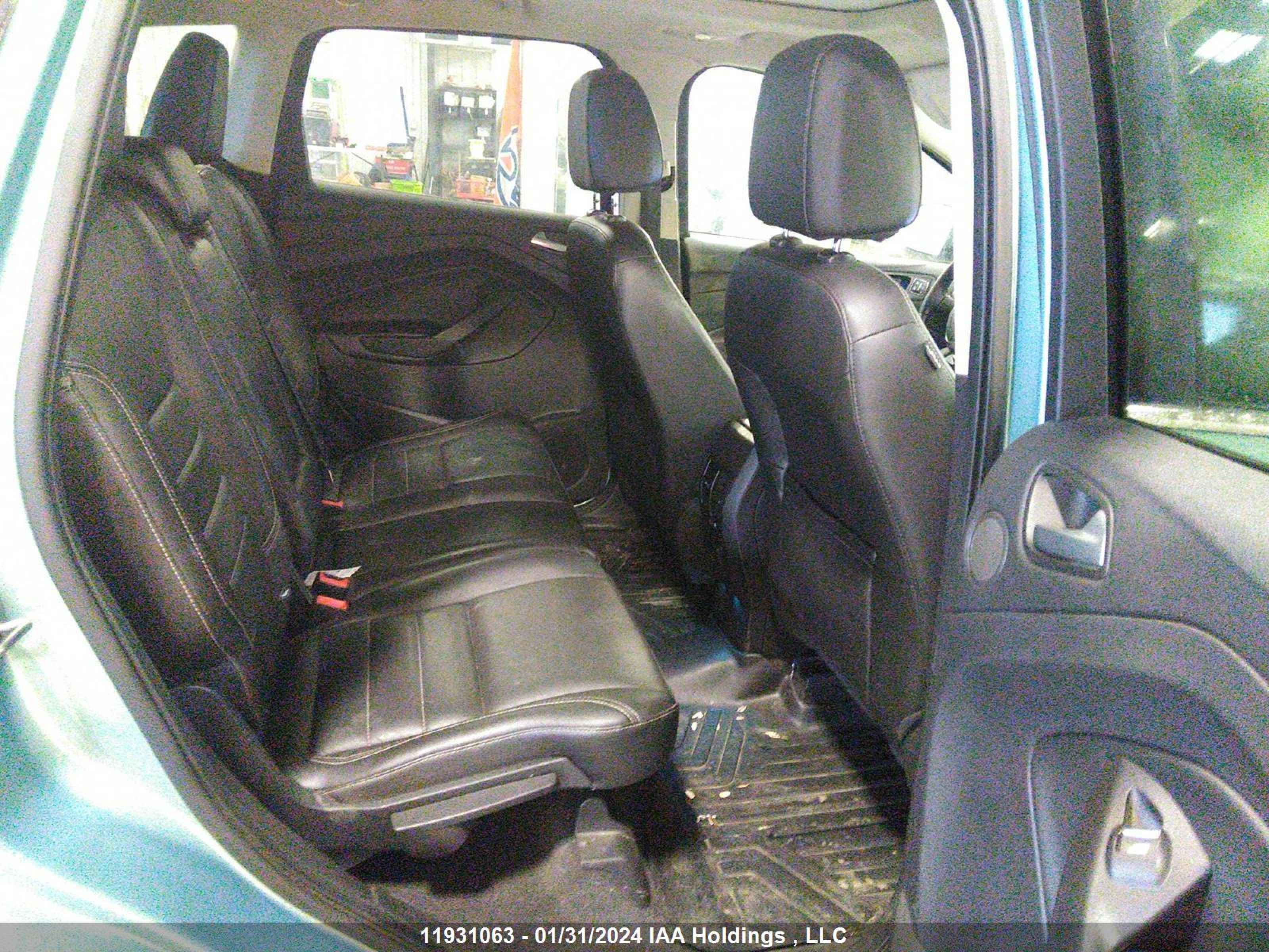 Photo 7 VIN: 1FMCU9H98DUC81676 - FORD ESCAPE 