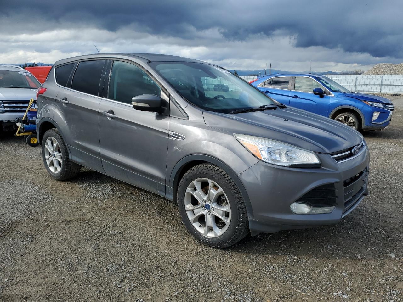 Photo 3 VIN: 1FMCU9H9XDUD93458 - FORD ESCAPE 