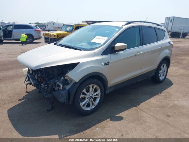 Photo 1 VIN: 1FMCU9HD0JUC88752 - FORD ESCAPE 