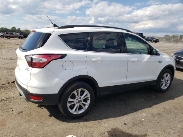 Photo 2 VIN: 1FMCU9HD0JUC99041 - FORD ESCAPE 