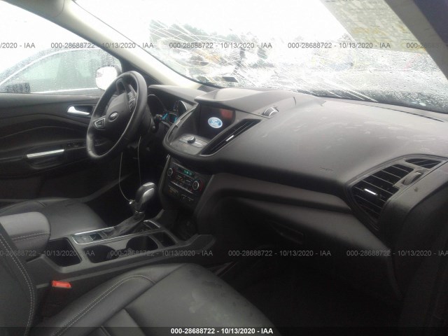 Photo 4 VIN: 1FMCU9HD0KUB42272 - FORD ESCAPE 