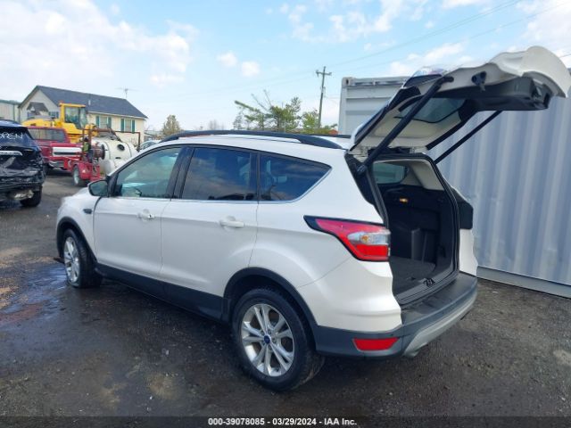 Photo 2 VIN: 1FMCU9HD1JUA49453 - FORD ESCAPE 