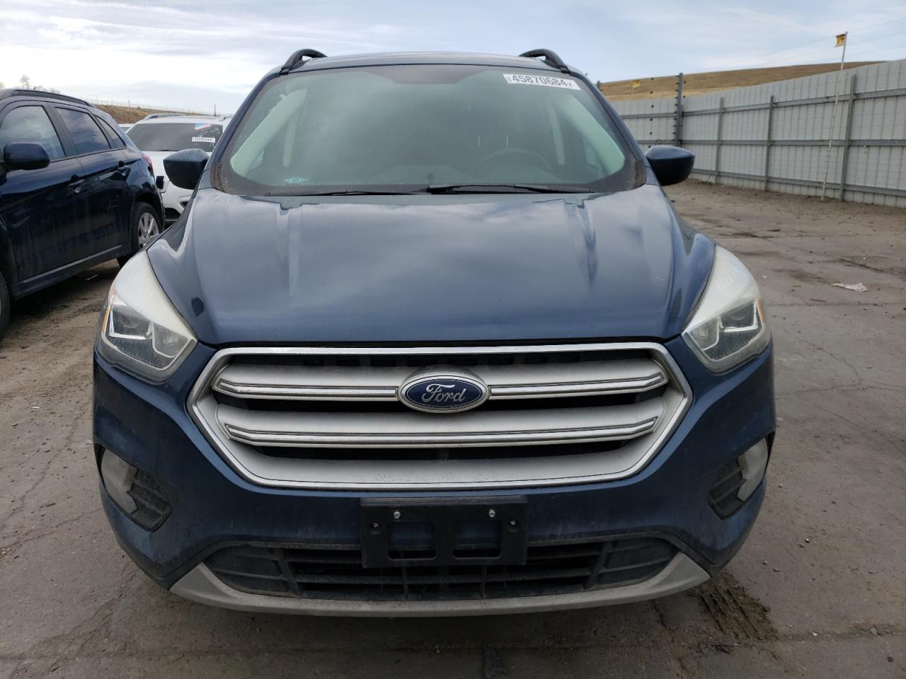 Photo 4 VIN: 1FMCU9HD1JUB10106 - FORD ESCAPE 