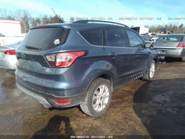 Photo 3 VIN: 1FMCU9HD1JUB92208 - FORD ESCAPE 