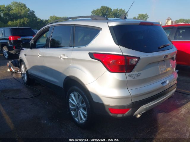 Photo 2 VIN: 1FMCU9HD1KUB15999 - FORD ESCAPE 