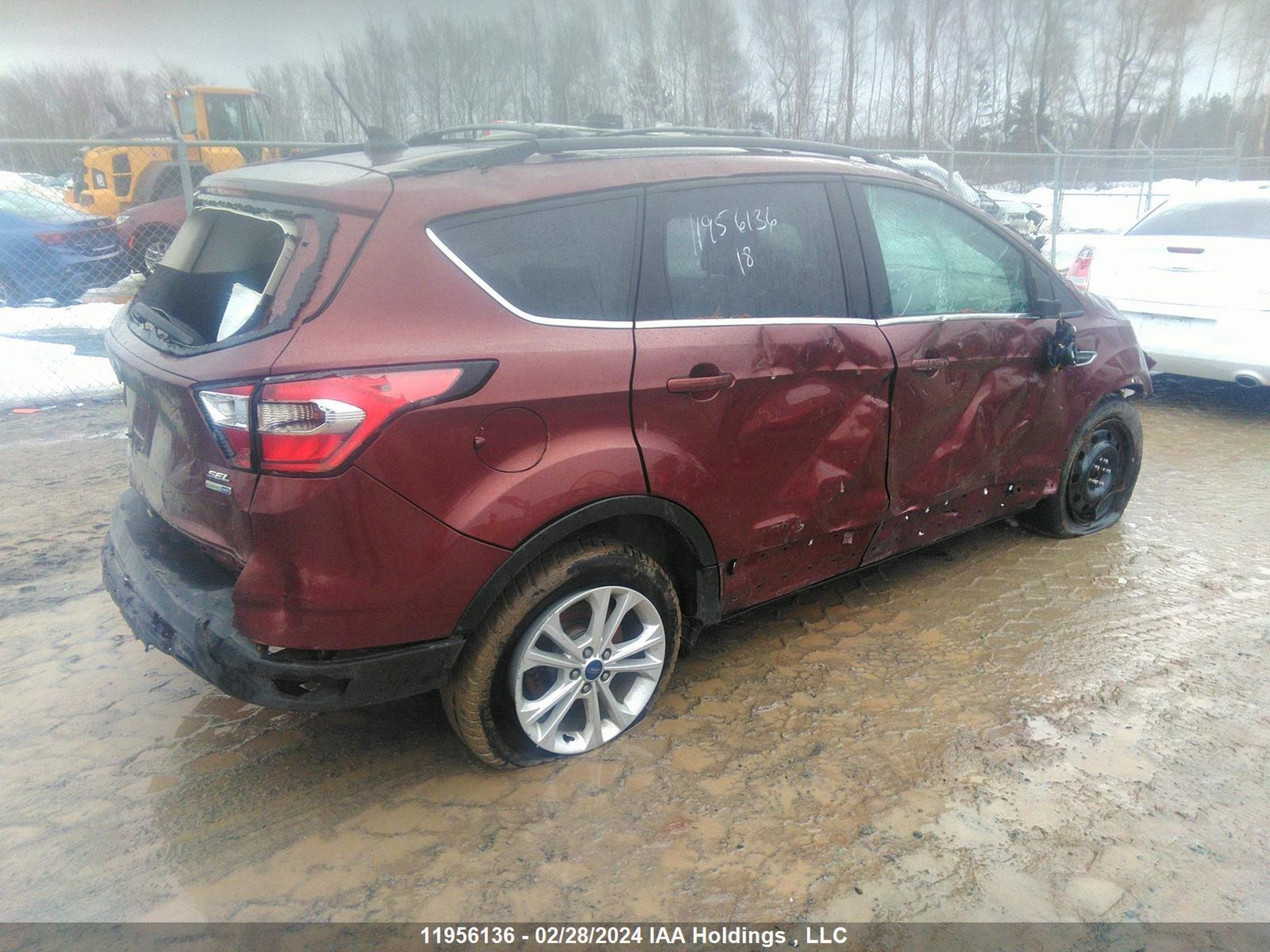 Photo 3 VIN: 1FMCU9HD2JUA13674 - FORD ESCAPE 