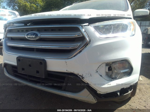 Photo 5 VIN: 1FMCU9HD2JUB73361 - FORD ESCAPE 