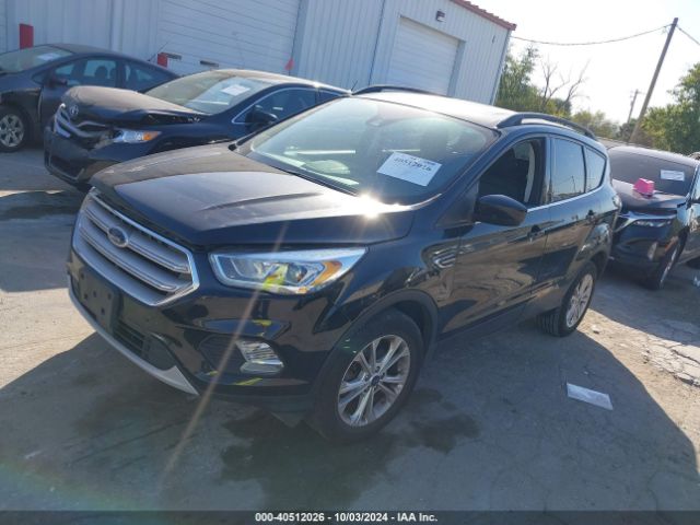 Photo 1 VIN: 1FMCU9HD2JUD41726 - FORD ESCAPE 