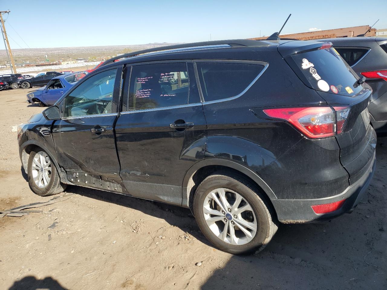 Photo 1 VIN: 1FMCU9HD3JUA57859 - FORD ESCAPE 