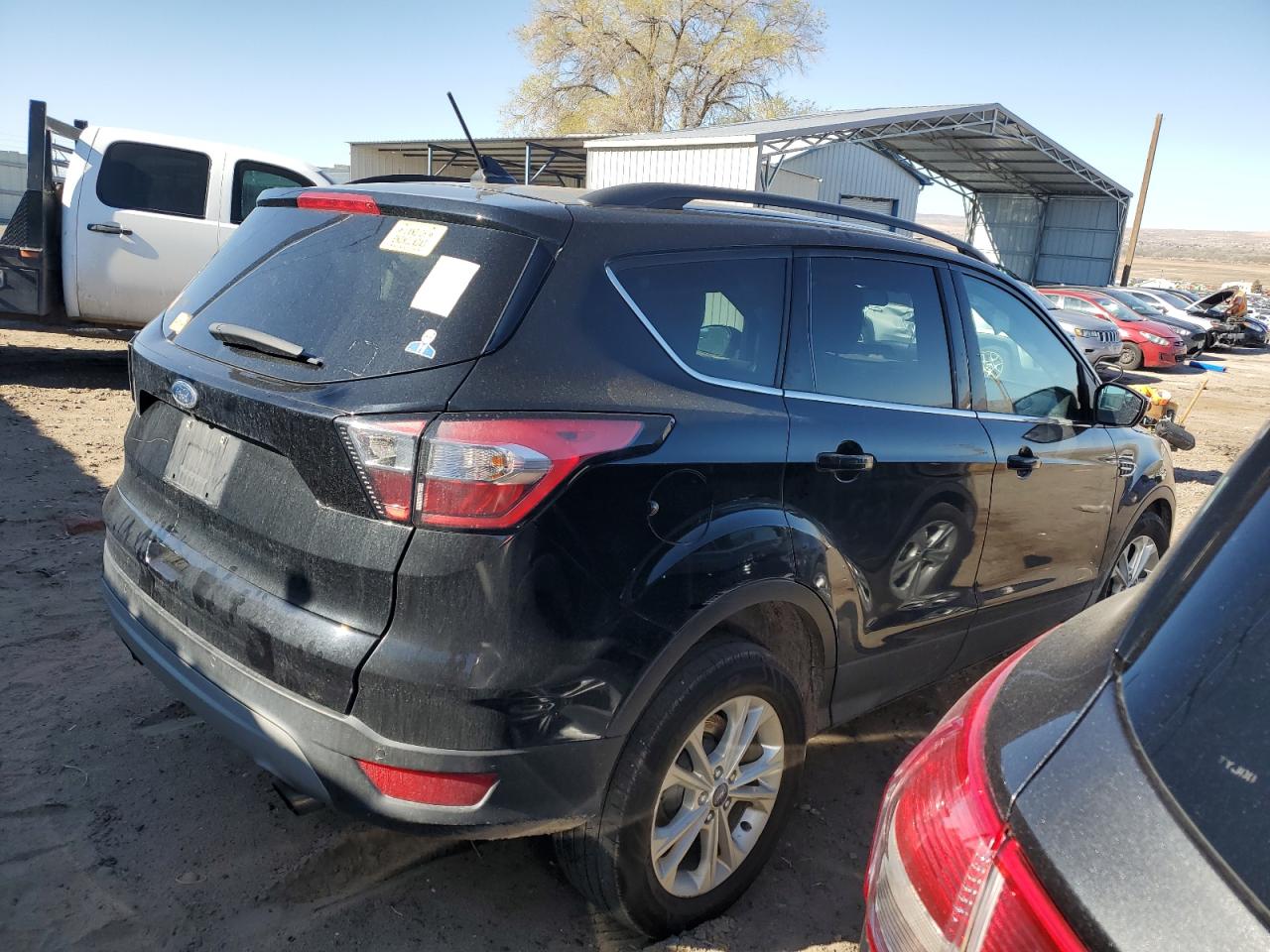 Photo 2 VIN: 1FMCU9HD3JUA57859 - FORD ESCAPE 