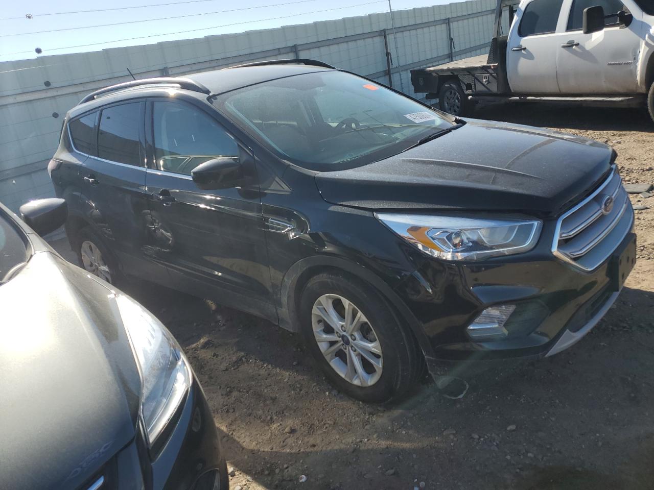 Photo 3 VIN: 1FMCU9HD3JUA57859 - FORD ESCAPE 