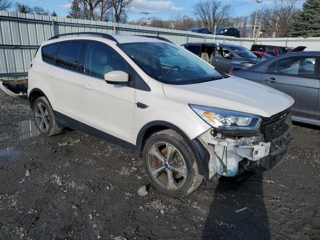 Photo 3 VIN: 1FMCU9HD3JUB28123 - FORD ESCAPE SEL 