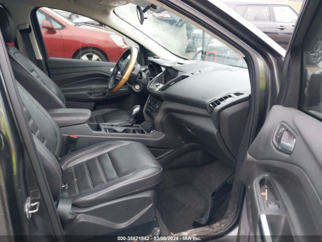 Photo 4 VIN: 1FMCU9HD3JUB55600 - FORD ESCAPE 