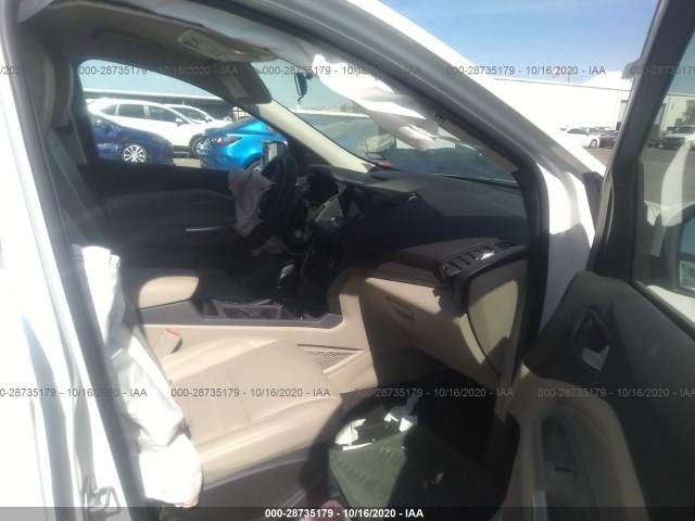 Photo 4 VIN: 1FMCU9HD4JUB83051 - FORD ESCAPE 