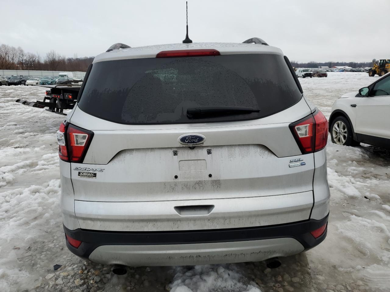 Photo 5 VIN: 1FMCU9HD4KUB56143 - FORD ESCAPE 