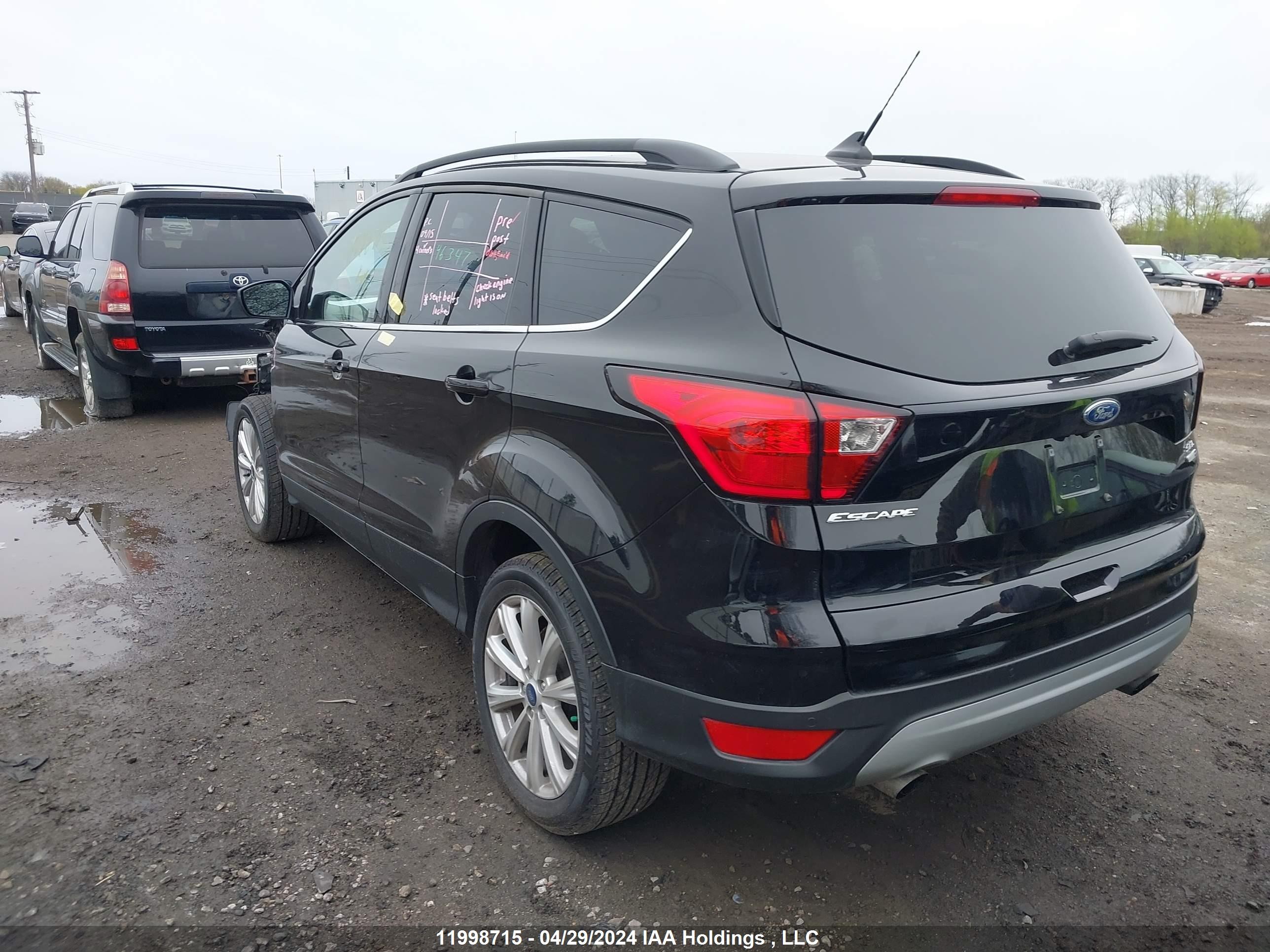 Photo 2 VIN: 1FMCU9HD4KUB71046 - FORD ESCAPE 