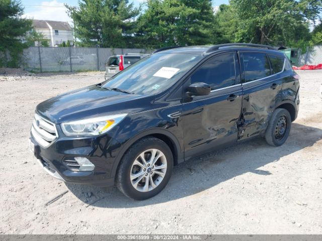 Photo 1 VIN: 1FMCU9HD5JUA77868 - FORD ESCAPE 