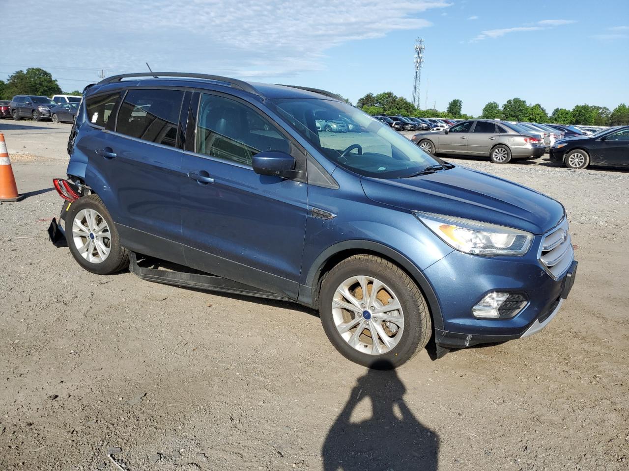 Photo 3 VIN: 1FMCU9HD5JUB02753 - FORD ESCAPE 