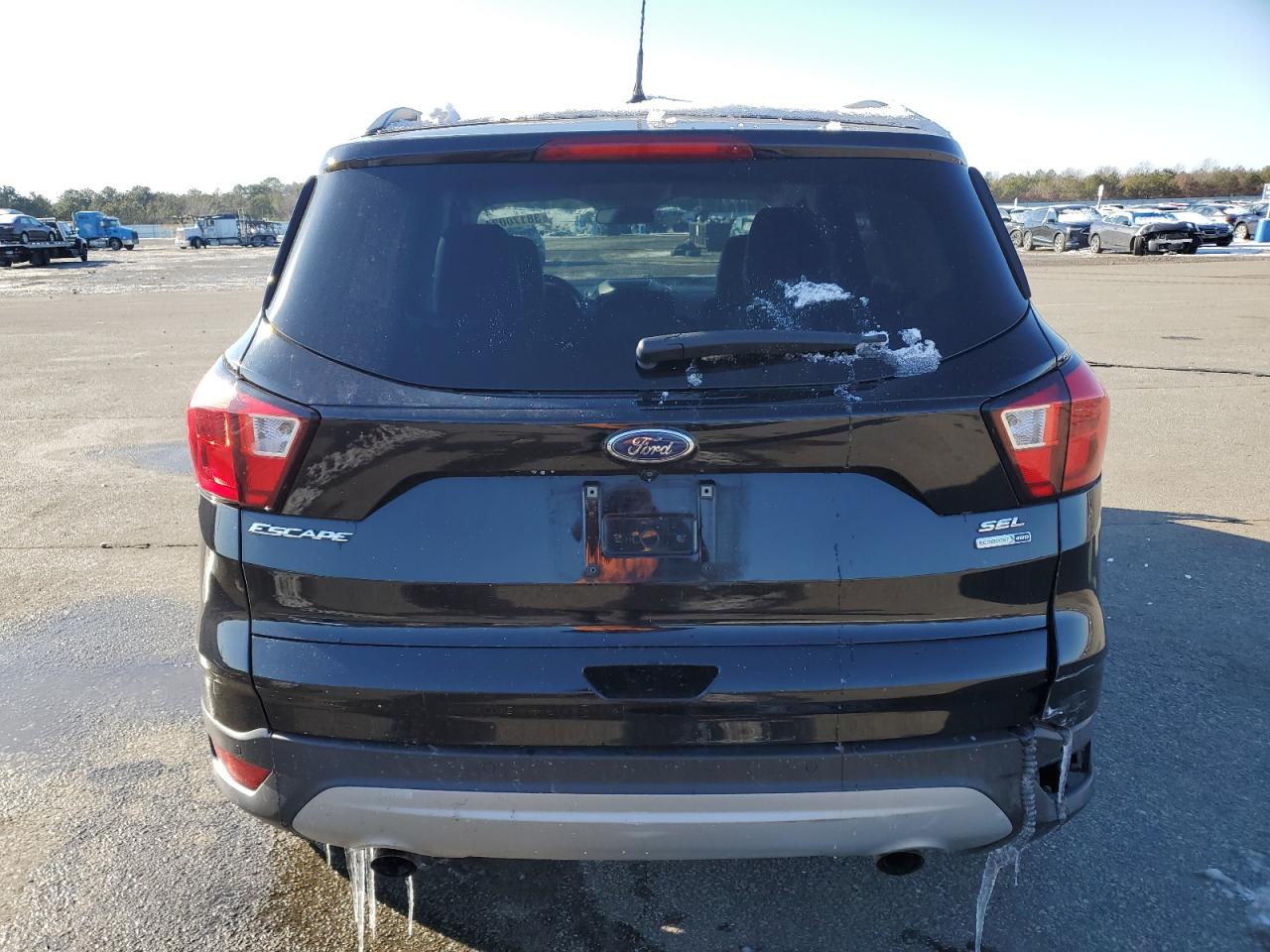 Photo 5 VIN: 1FMCU9HD5KUA77810 - FORD ESCAPE 