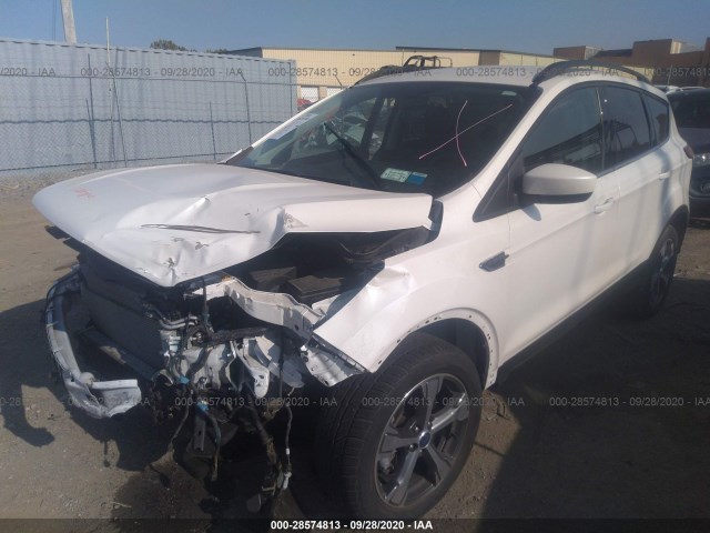 Photo 1 VIN: 1FMCU9HD6JUA50789 - FORD ESCAPE 