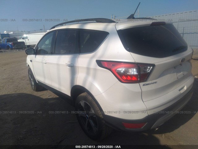 Photo 2 VIN: 1FMCU9HD6JUA50789 - FORD ESCAPE 