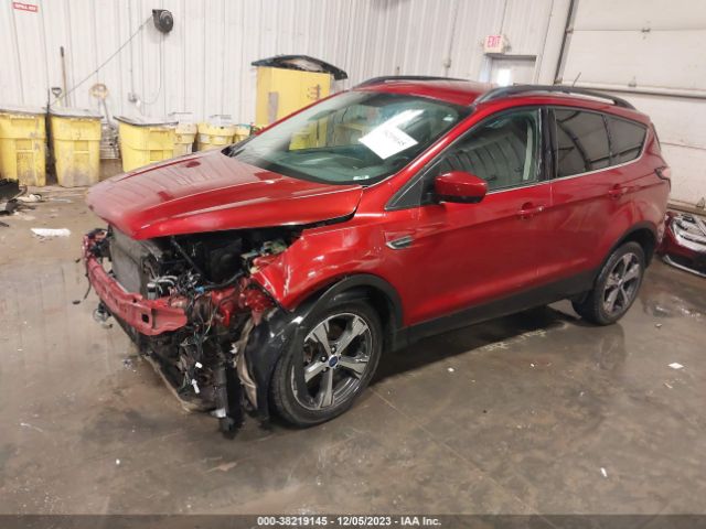 Photo 1 VIN: 1FMCU9HD6JUA55359 - FORD ESCAPE 