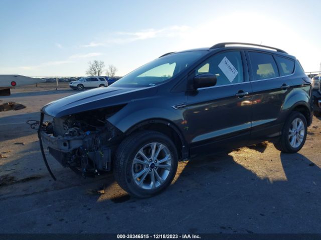 Photo 1 VIN: 1FMCU9HD6JUC59675 - FORD ESCAPE 