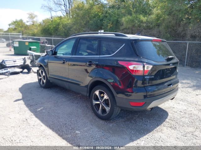 Photo 2 VIN: 1FMCU9HD6JUC74418 - FORD ESCAPE 