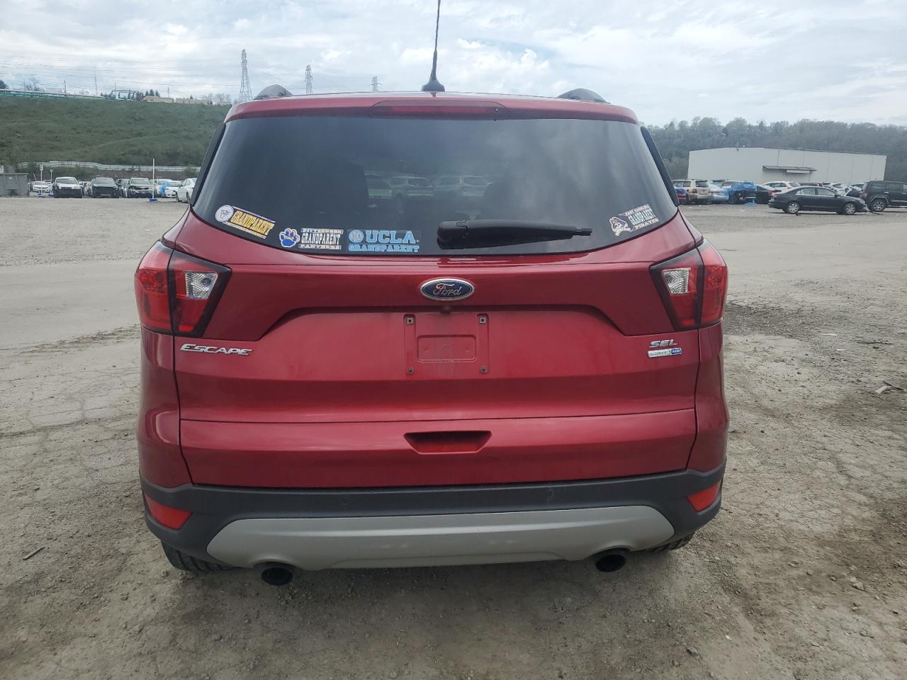 Photo 5 VIN: 1FMCU9HD6KUA14022 - FORD ESCAPE 