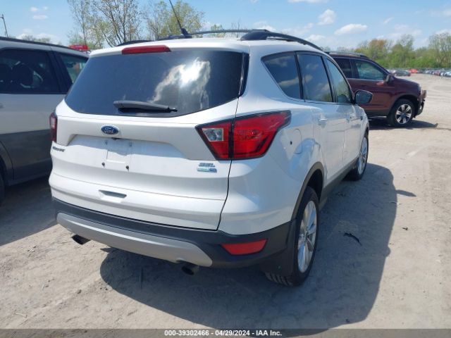 Photo 3 VIN: 1FMCU9HD6KUB31096 - FORD ESCAPE 