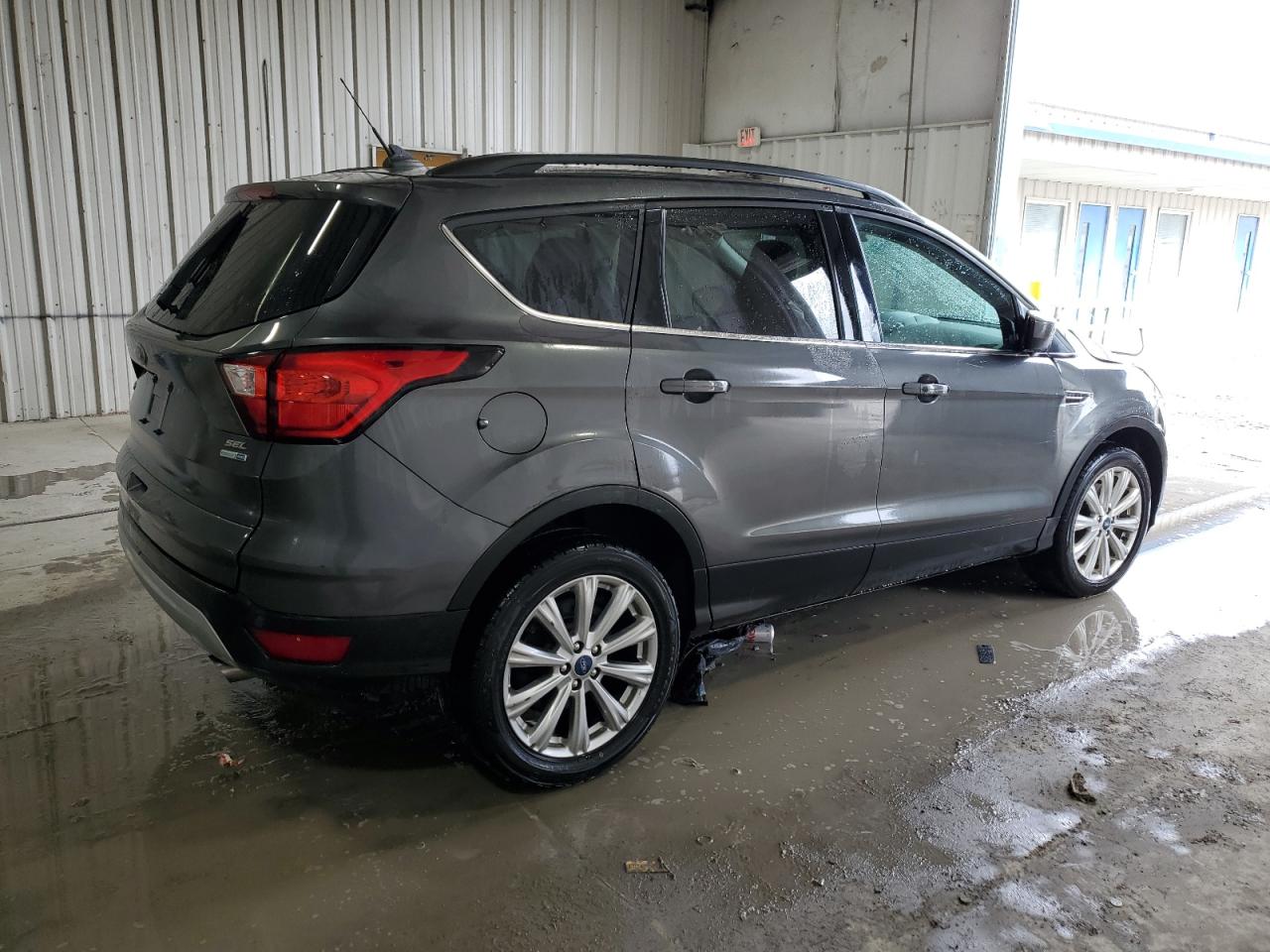 Photo 2 VIN: 1FMCU9HD6KUC18352 - FORD ESCAPE 