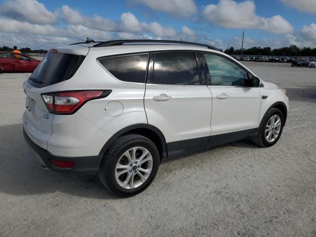 Photo 2 VIN: 1FMCU9HD7JUA29241 - FORD ESCAPE SEL 