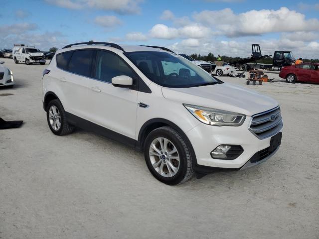 Photo 3 VIN: 1FMCU9HD7JUA29241 - FORD ESCAPE SEL 