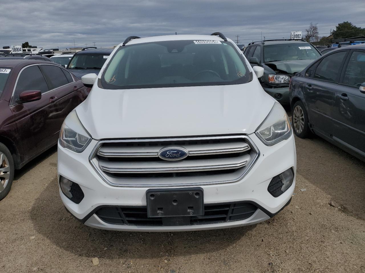 Photo 4 VIN: 1FMCU9HD7JUA44225 - FORD ESCAPE 