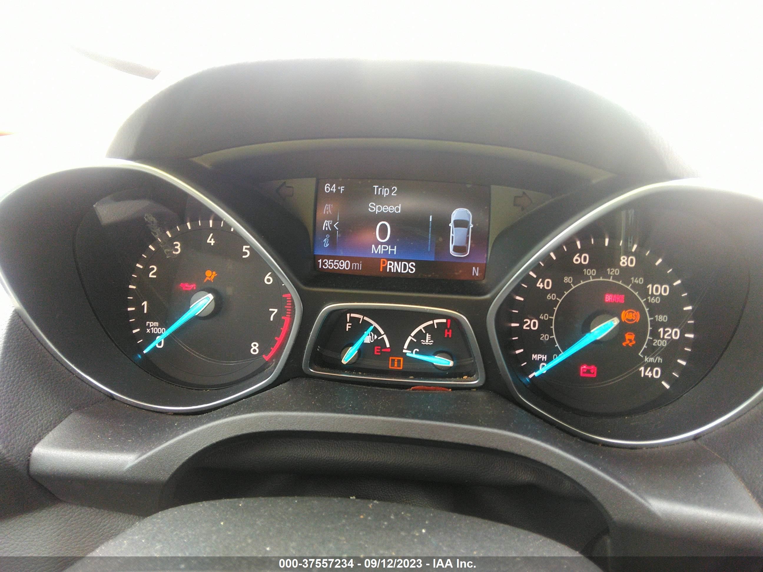 Photo 6 VIN: 1FMCU9HD7JUA99127 - FORD ESCAPE 