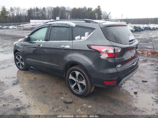 Photo 2 VIN: 1FMCU9HD8JUB34144 - FORD ESCAPE 