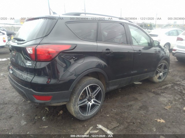 Photo 3 VIN: 1FMCU9HD8KUA76182 - FORD ESCAPE 