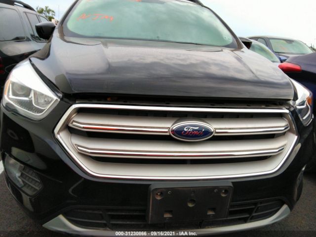 Photo 5 VIN: 1FMCU9HD8KUB73690 - FORD ESCAPE 