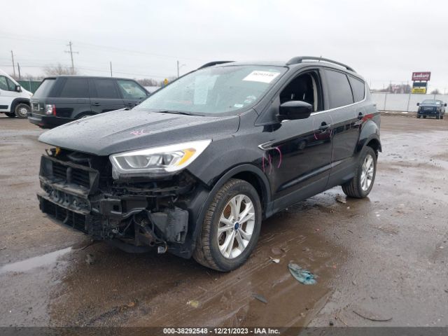 Photo 1 VIN: 1FMCU9HD9JUB23685 - FORD ESCAPE 